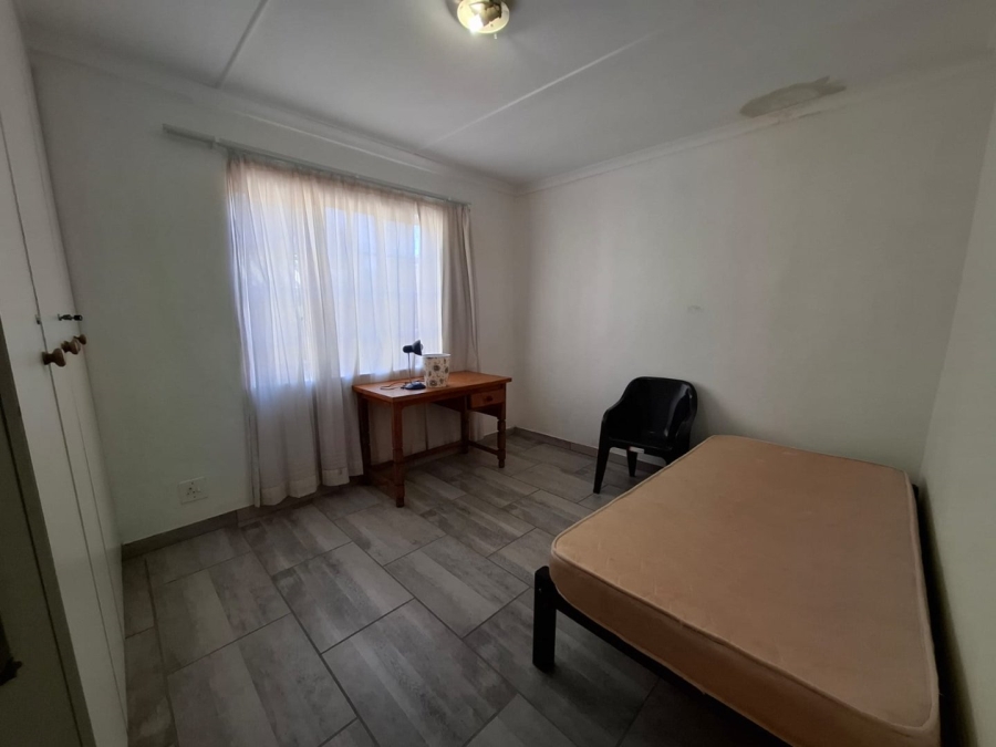 11 Bedroom Property for Sale in Brandwag Free State